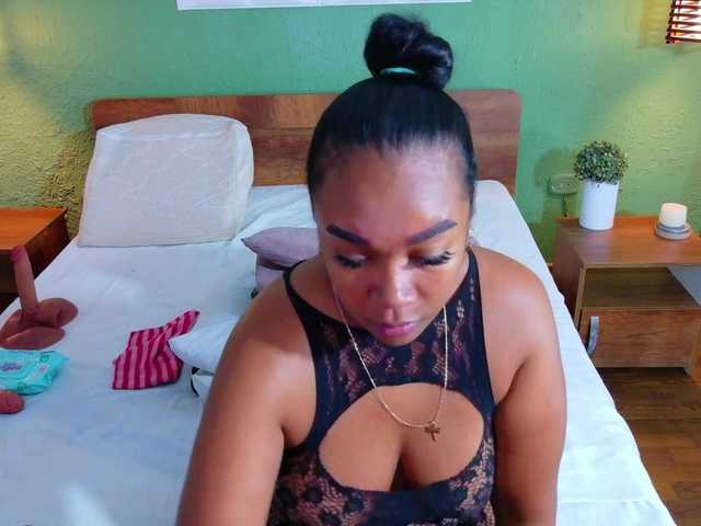 DANAABROWN's BongaCams show and profile