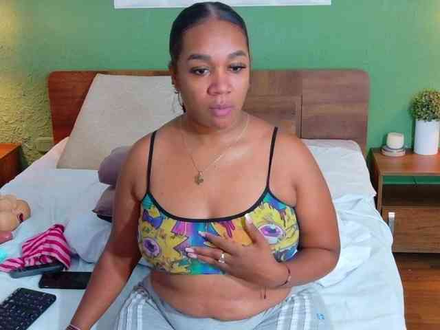 DANAABROWN webcam