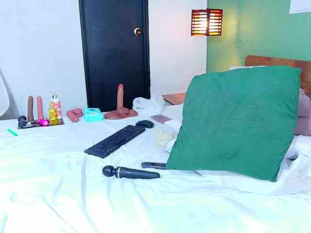 DANAABROWN DANAABROWN