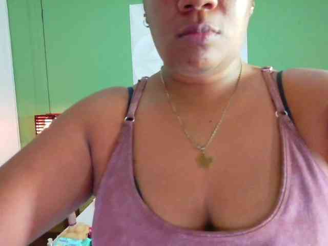 DANAABROWN webcam