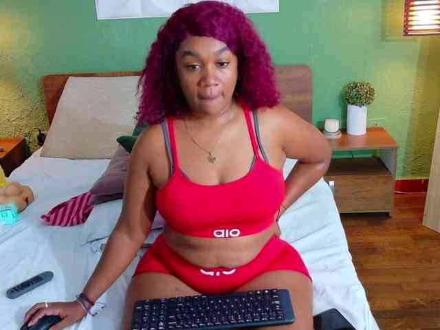 DANAABROWN webcam