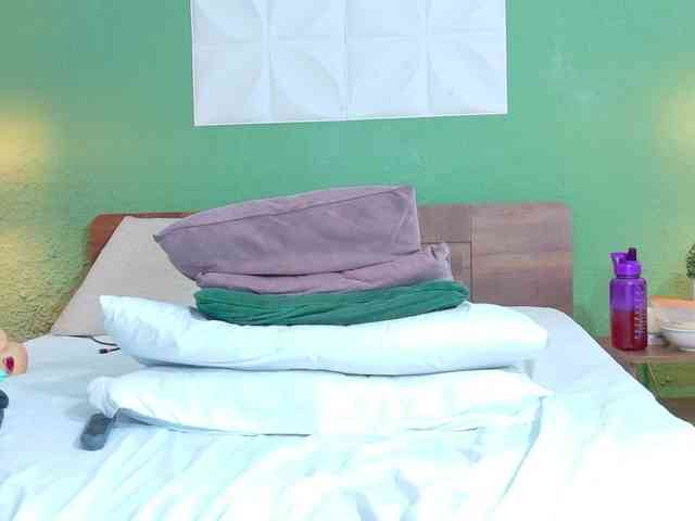 DANAABROWN webcam
