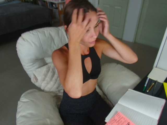 Flexy-Cat's BongaCams show and profile