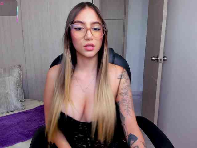 StacyConner webcam