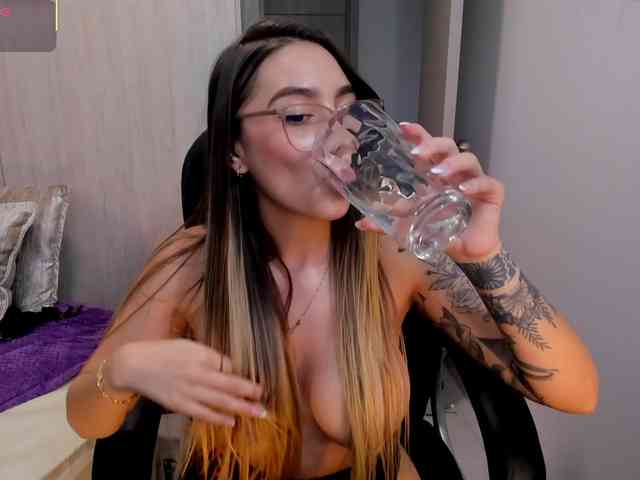 StacyConner webcam