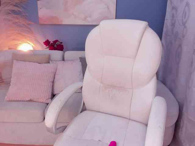 VictoriaLeia webcam