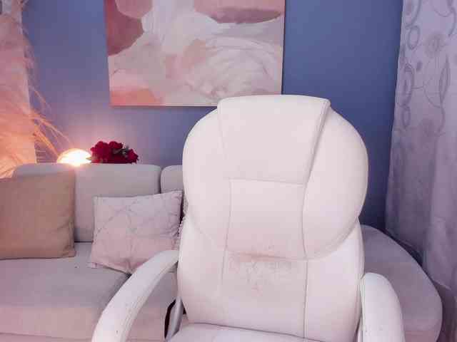 VictoriaLeia webcam