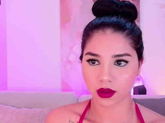 VictoriaLeia webcam