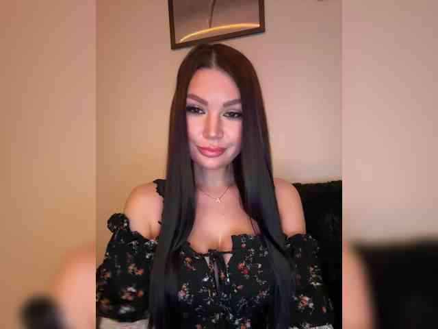 Elisandria Live Webcam on BongaCams