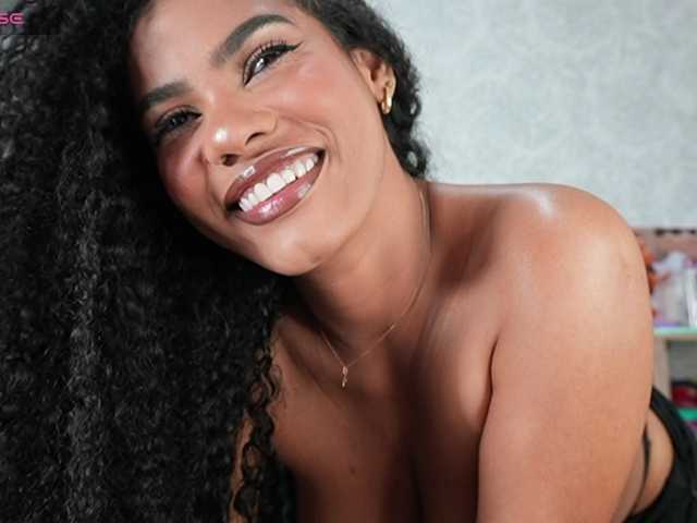 Nahomixjones's BongaCams show and profile