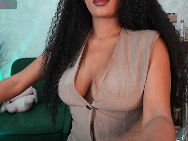 Nahomixjones's BongaCams show and profile