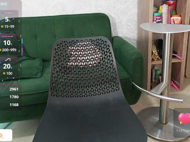 Nahomixjones live cam profile