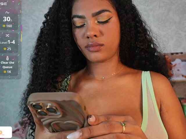 Nahomixjones Nahomixjones