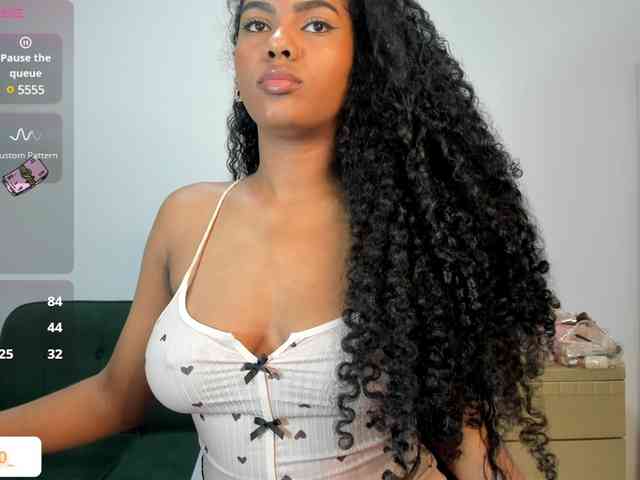 Nahomixjones webcam
