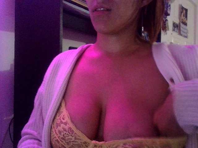 Sofiabrunni's BongaCams show and profile