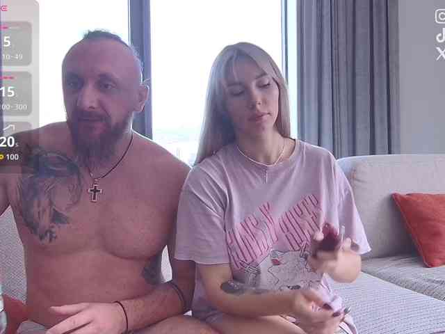 strip chat room Vik1One1