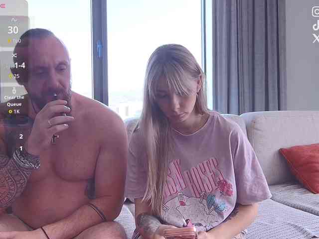 strip chat room Vik1One1