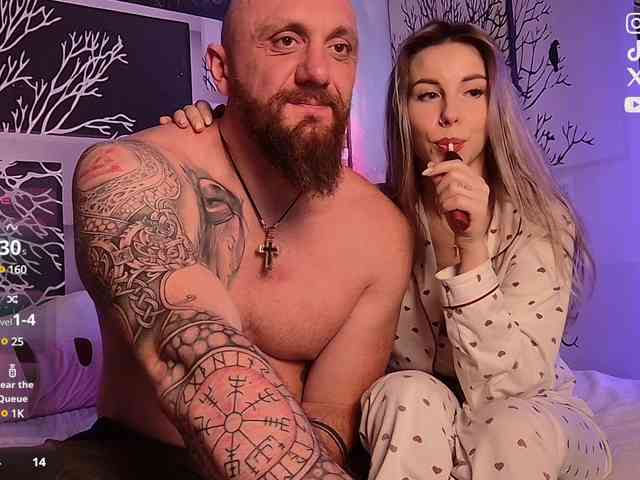 adult chatting Vik1One1