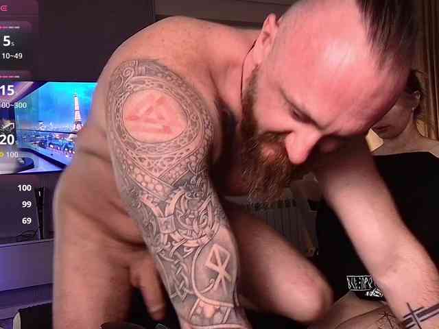 Vik1One1 Live Webcam on BongaCams