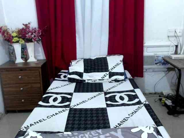 ricacruz02 Live Webcam on BongaCams