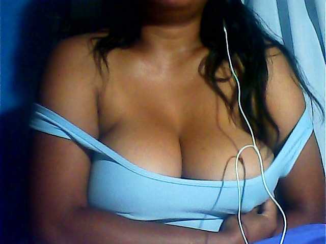 MIRANDAW from BongaCams is Freechat