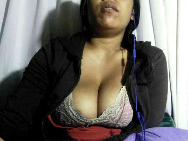 MIRANDAW webcam