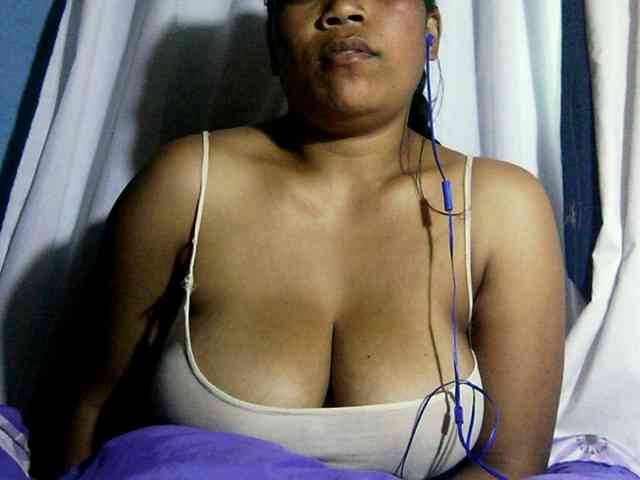 MIRANDAW webcam