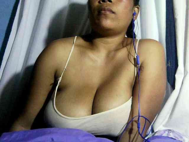 MIRANDAW webcam