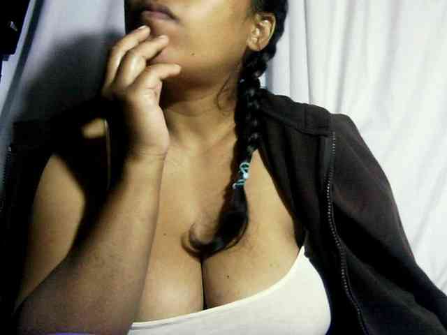 MIRANDAW webcam