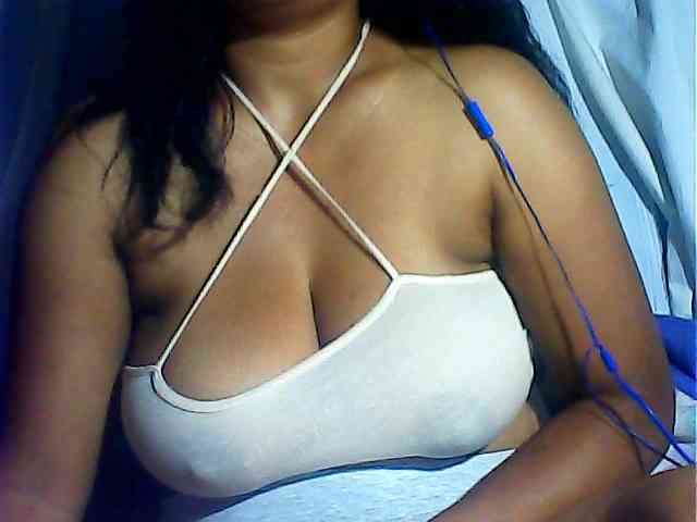 MIRANDAW bongacams