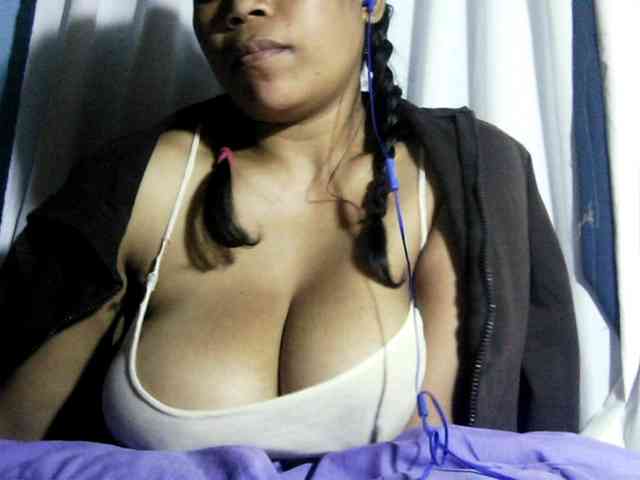 MIRANDAW webcam