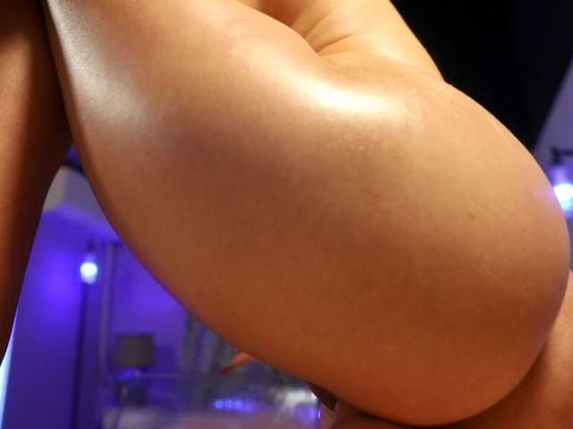 mandypeas's BongaCams show and profile