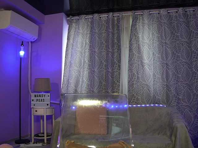 mandypeas's BongaCams show and profile