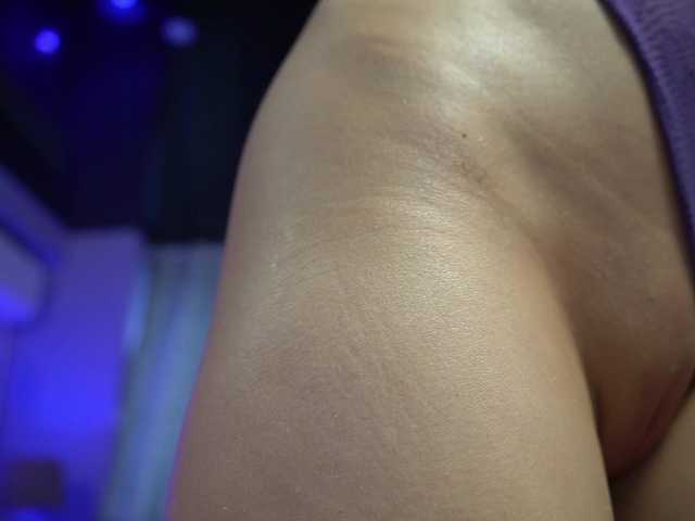 mandypeas's BongaCams show and profile