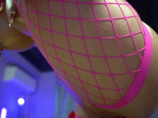 mandypeas's BongaCams show and profile