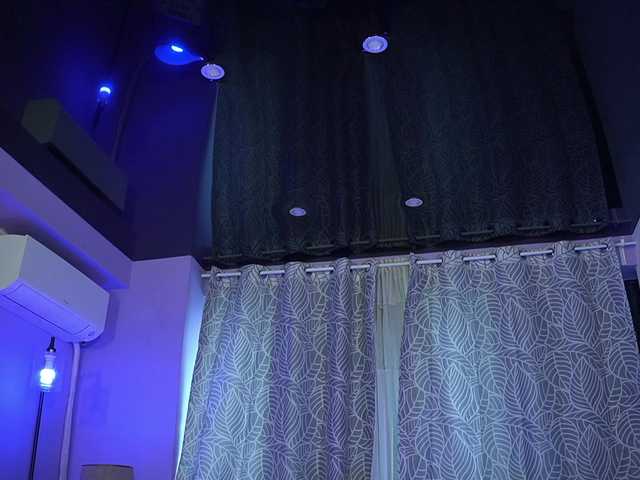 mandypeas's BongaCams show and profile