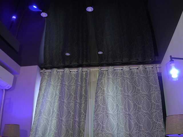 mandypeas's BongaCams show and profile