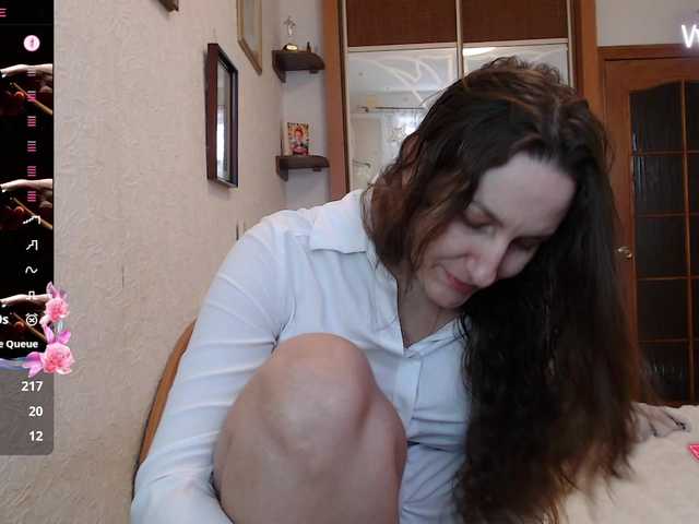 Rellaxx1's BongaCams show and profile