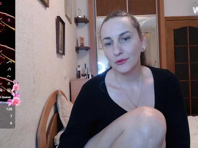 Rellaxx1's BongaCams show and profile