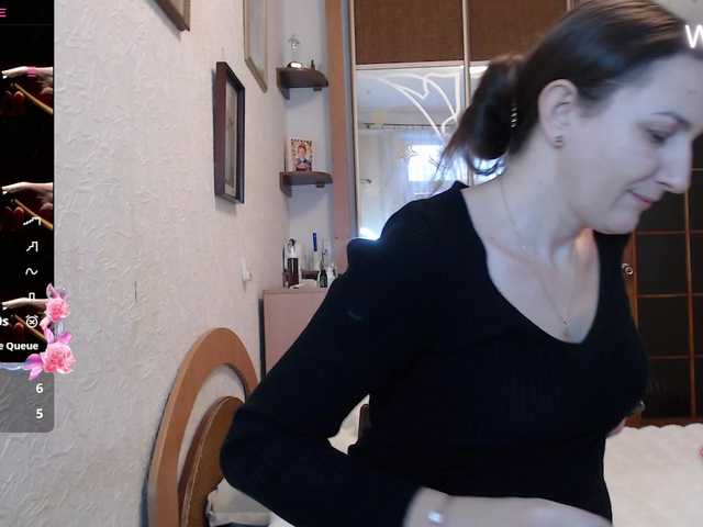 Rellaxx1's BongaCams show and profile