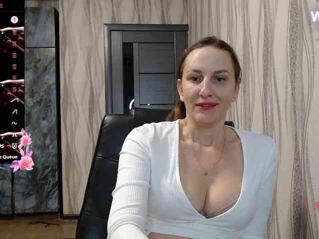 MilayaZhenya webcam