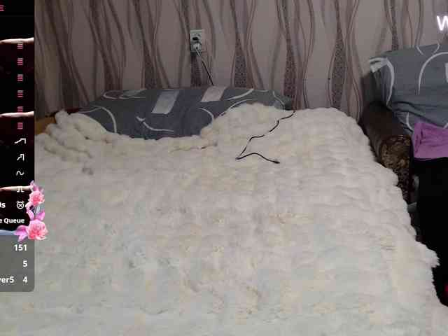 MilayaZhenya webcam