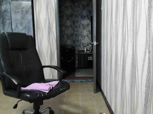 Rellaxx1 Live Webcam on BongaCams