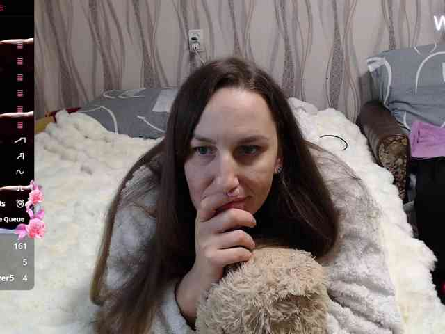 MilayaZhenya webcam