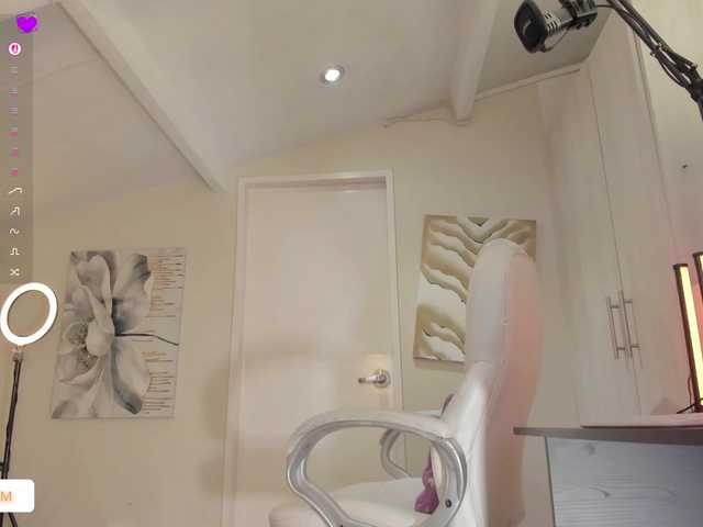 catalinasaiz's BongaCams show and profile