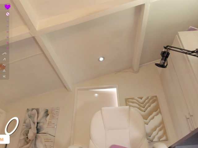 catalinasaiz's BongaCams show and profile