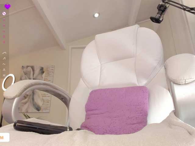 catalinasaiz's BongaCams show and profile