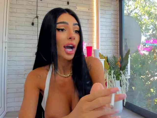 BritneyCharm Live Webcam on BongaCams