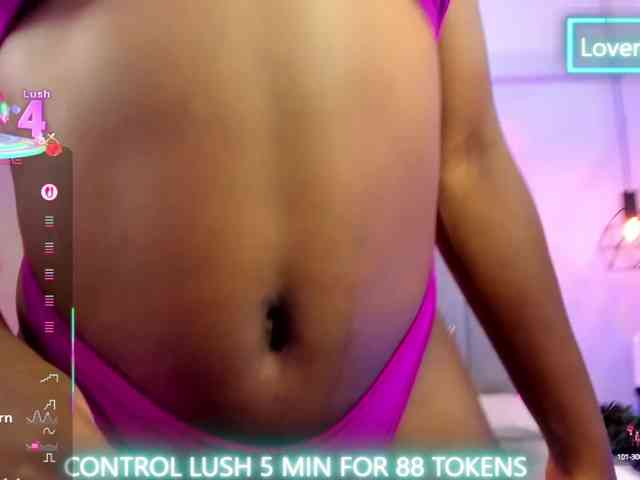 LinsyAdams webcam