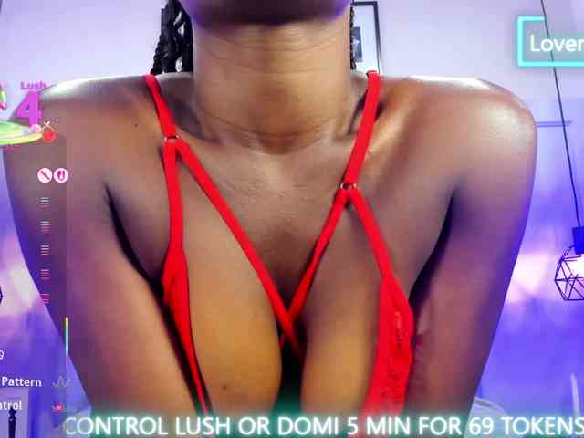LinsyAdams webcam